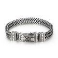 Bracciale a doppia fila in acciaio inossidabile argento con simbolo Ankh inciso sulla chiusura - Stile Intrecciato a Doppia Fila con Simbolo Ankh (KB97942-BD) / 16cm