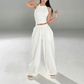 Conjunto blanco de dos piezas para mujer con top halter y pantalón ancho con cordón - XS / Blanco