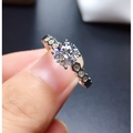 Elegant 1 carat six-prong moissanite engagement ring with honeycomb band - Ljz-84 [1 Carat] / Adjustable Open
