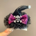 Fermaglio per capelli a cappello da strega Halloween con fiocco viola e teschio - Fermaglio per Capelli a Forma di Cappello da Strega con Fiocco e Teschio Nero