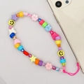 Regenbogen-Handykette mit bunten Anhängern wie Herz, Stern und Smiley aus Acryl - Regenbogen Elemente Lanyard Stil