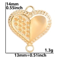 Detalle del colgante de corazón con 14mm de alto y 13mm de ancho con textura dorada - Dorado