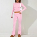 Roze dames tweedelige gebreide set met crop top en uitlopende broek met hoge taille - S / Roze