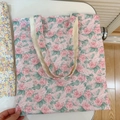 Detail of pink floral print canvas tote bag with large capacity and soft cotton handles - T-40 Pink Rose Floral