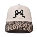 Detalle de lazo bordado en 3D y visera de leopardo en gorra de béisbol para mujer - Ajustable / Pequeño Leopardo Bordado de Lazo