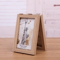 Cornice portafoto pieghevole in legno naturale bifacciale per foto 10x15cm stile vintage - 2-Pannelli Legno Retrò / 6 Pollici