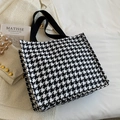 Classic black and white houndstooth canvas tote bag with sturdy black handles - No Pendant / Black
