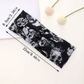Detail view of Halloween headband showing skull rose print and size 8.5x22cm dimensions - Black Skull Rose