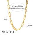 Dettaglio di una collana a catena a maglie ondulate dorate da 41 cm con segmenti lucidi - Collana Geometrica Ondulata(NB-N1413) / Oro