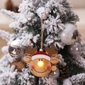 Ornamento natalizio in legno a forma di renna con naso a LED su un ramo di Natale - Alce