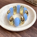 Chic blue marble resin and polished gold beads elastic bracelet for stylish women - Blue