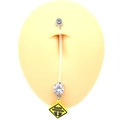 Flexibele zilveren navelring met gele Baby On Board hanger voor zwangere - Ronde CZ + Baby on Board Voetafdrukken Hanger