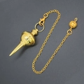 Poliertes goldenes Metallpendel mit feiner Kette und hohler dekorativer Kugel - Stil 37
