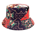 Dettaglio del motivo bohémien colorato e della tesa rinforzata del cappello a secchiello - M (56-58cm) / Floreale Etnico Rosso e Viola (2#)