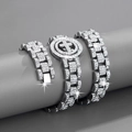 Dettaglio del set di bracciali hip-hop argento con motivo a croce rotante su supporto - Stile Croce / Bracciale 8 pollici (20cm) / Argento