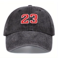 Klassische Baseballkappe aus gewaschenem Denim mit roter Stickerei der Nummer 23 - Verstellbar / Schwarz