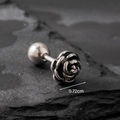 Orecchino a perno a rosa in acciaio argento con chiusura a sfera e misura 0,72 cm - Argento (S229)