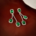 Detail of vintage emerald square earrings with sparkling diamond tassels and silver finish - Green Square Silver Pin Earrings (2#)
