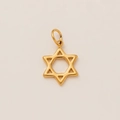 Detailed view of a 18K gold plated stainless steel hexagram pendant with a polished finish - Hexagram