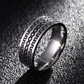 Bague vintage 8mm en acier pour homme avec motif grec de méandres et détails de chaîne - US 7 / Argent