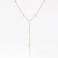Collier élégant en Y doré avec perles blanches sur une chaîne minimaliste en acier - Or 14K (KDD069)