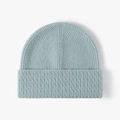 Gorro de punto azul claro para invierno con textura de canalé y detalle de dobladillo - Azul Lago
