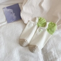 Short cotton boat socks in beige and green featuring a cute smiley face embroidery - One Size / White