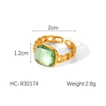 Dettaglio dell'anello a catena con zircone verde quadrato e placcatura in oro - Stile Gemma Quadrata Verde (HC-R30174)