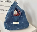 Mini sac à main en denim bleu marine avec nœuds blancs et doublure à carreaux rouges - Bleu Foncé Nœud