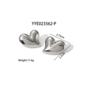 Detailed view of polished silver heart earrings showing dimensions 2.75cm and 11.6g weight - 3D Heart Shape - Silver (YYE023562-P)