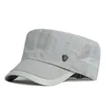 Gorra militar gris de secado rápido con malla transpirable y emblema metálico - Gris claro