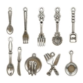 Set mit 10 silbernen Miniatur-Küchenbesteck-Anhängern inklusive Löffeln und Gabeln - 100-teiliges Antik-Silber-Küchenset