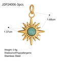 Pendente sole in acciaio inossidabile dorato con gemma incastonata verde chiaro - 3 Ciondoli a Raggiera di Sole (JDP24006)