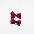 Detail of 2-piece dark red grosgrain ribbon bow hair clips on display card - 2 Pcs/Set / Burgundy