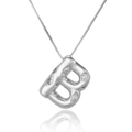 Dettaglio del ciondolo a lettera B in argento con zirconi cubici scintillanti - Lettera B