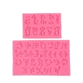 Set di stampi in silicone rosa con lettere e numeri a cuore per dolci fai-da-te - Set da 2 Pezzi (Numeri + Alfabeto) / Rosa