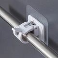 Weiße selbstklebende Vorhangstangenhalterung mit Federclip für Spannstangen - 1 Stück / Weiß