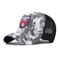 Gorra trucker vintage tie-dye con parche bordado y decoraciones estilo grafiti en la visera - Ajustable / Gris
