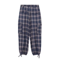 Pantalón cargo de cuadros azul marino con bolsillos múltiples y cordón en el dobladillo blanco - XS / Cuadros Azules