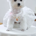 Detail of luxury pet pearl necklace with pink enamel flower and white lace collar - Flower Bell Pendant Pearl Necklace-Pink