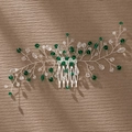 Dettaglio del pettine per capelli fatto a mano con cristalli verdi e foglie d'argento - Stile Elegante a Cinque Denti Argentati (HS-J6646S)