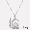 Détail du pendentif lune en acier inoxydable 304 avec nacre blanche, hauteur 1,9 cm - Ensemble Collier Coquille Blanche Cadre Argenté (S2001-S-W-N22)