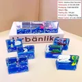 Ornement de sables mouvants bleus avec voilier et phare, support créatif pour téléphone - Support de Téléphone de l'Océan