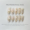 Französische Sakura Katzenauge Press-On Nägel mit 3D-Blumen und goldenen Perlen - Extra Klein (XS)