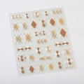 Stickers ongles M-185 style losanges britanniques avec lignes dorées en marron et beige - M185 Or Argyle