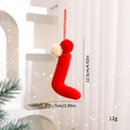 Ciondolo calza di Natale in peluche rosso con dimensioni altezza 12,5 cm decoro - Calzini / Rosso