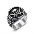Anillo de sello pirata para hombre en acero inoxidable con calavera y timón grabado - US 4 / Color Acero (10507)