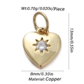 Detalle de un colgante de corazón dorado con circonita y dimensiones del producto - Corazón de Circón