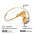 Verstellbarer goldener Edelstahl-Armreif mit Endpunkten in Wassertropfenform - Wassertropfen Offener Armreif (JDBW2403014) / Gold