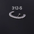 Clou d'oreille en acier inoxydable argenté en forme de C avec rangée de perles blanches - Argenté